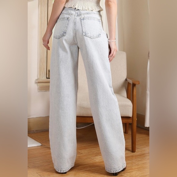 Jeans - Picture 4 of 4